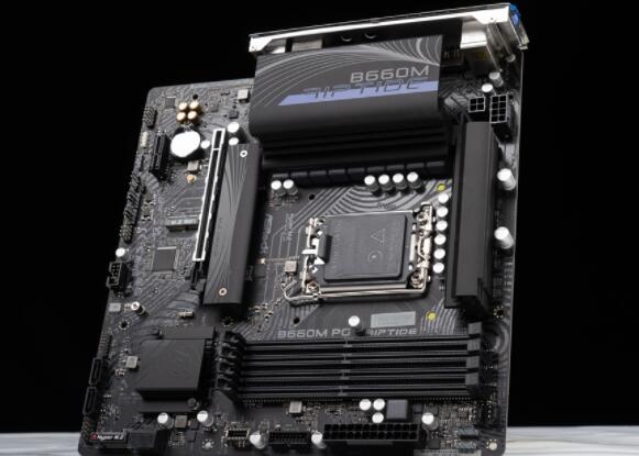 ASRock B660M PG Riptide主板开箱评测